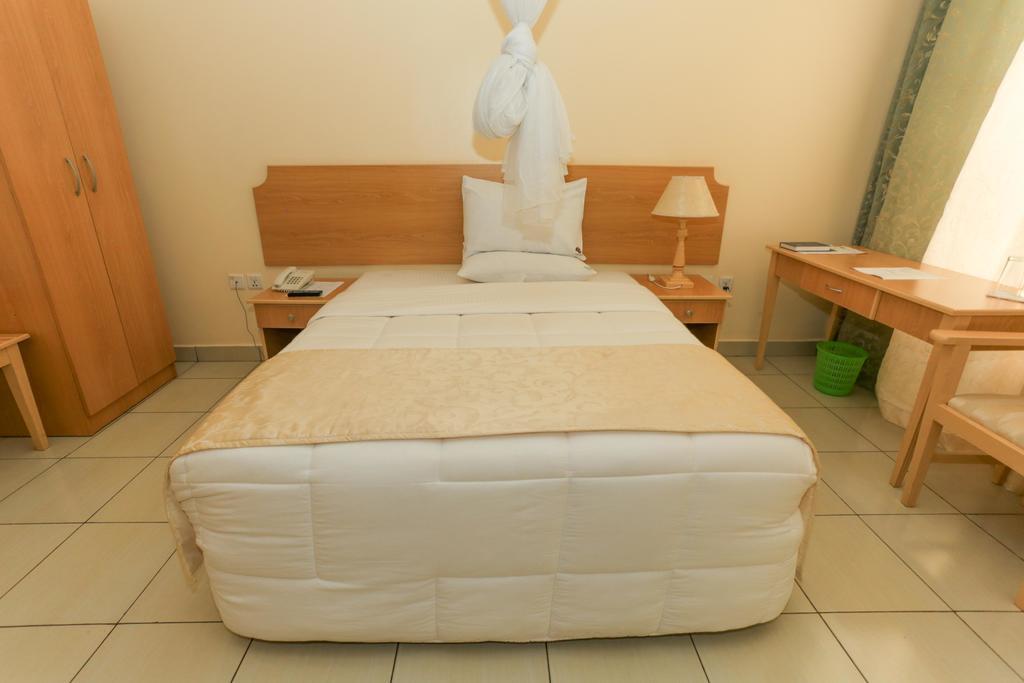 Faraja Hotel Ruhengeri Esterno foto