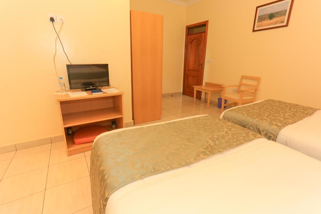 Faraja Hotel Ruhengeri Esterno foto