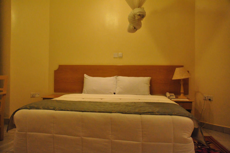 Faraja Hotel Ruhengeri Esterno foto