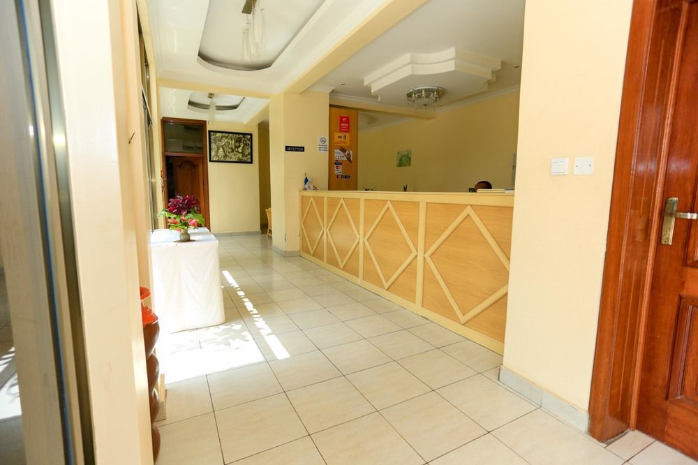 Faraja Hotel Ruhengeri Esterno foto