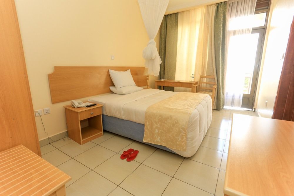 Faraja Hotel Ruhengeri Esterno foto